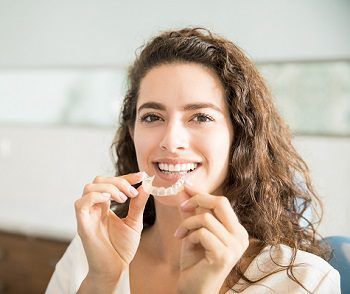 How to clean your retainer?